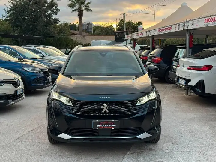 Peugeot 3008 2021 photo 2