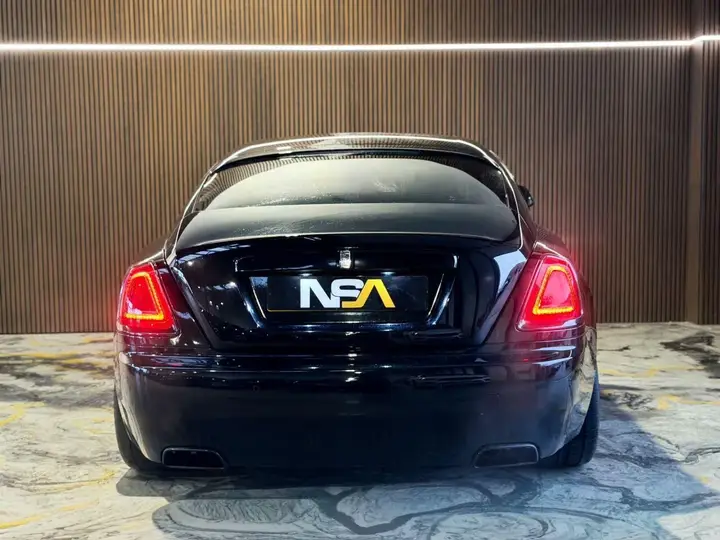 Rolls-Royce Wraith 2014 photo 5