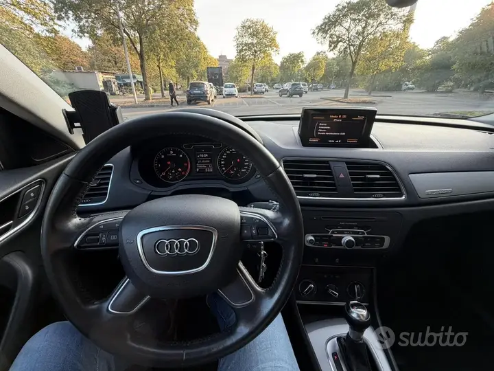 Audi Q3 2013 photo 4