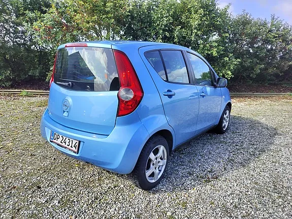 Opel Agila 2009 photo 3