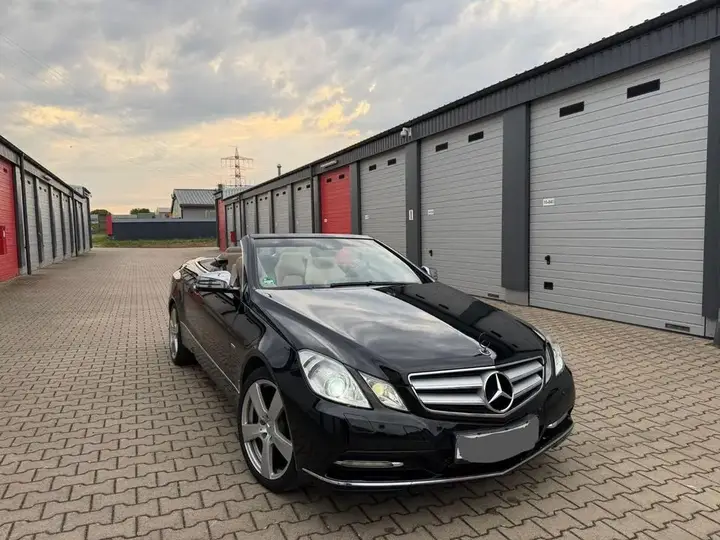 Mercedes-Benz E 200 Cabriolet