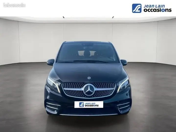 Mercedes-Benz V 2023 photo 2