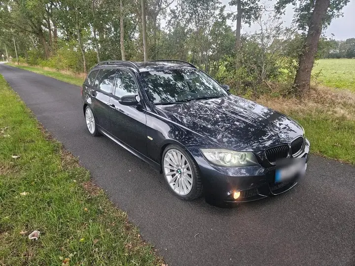 BMW 335Xi