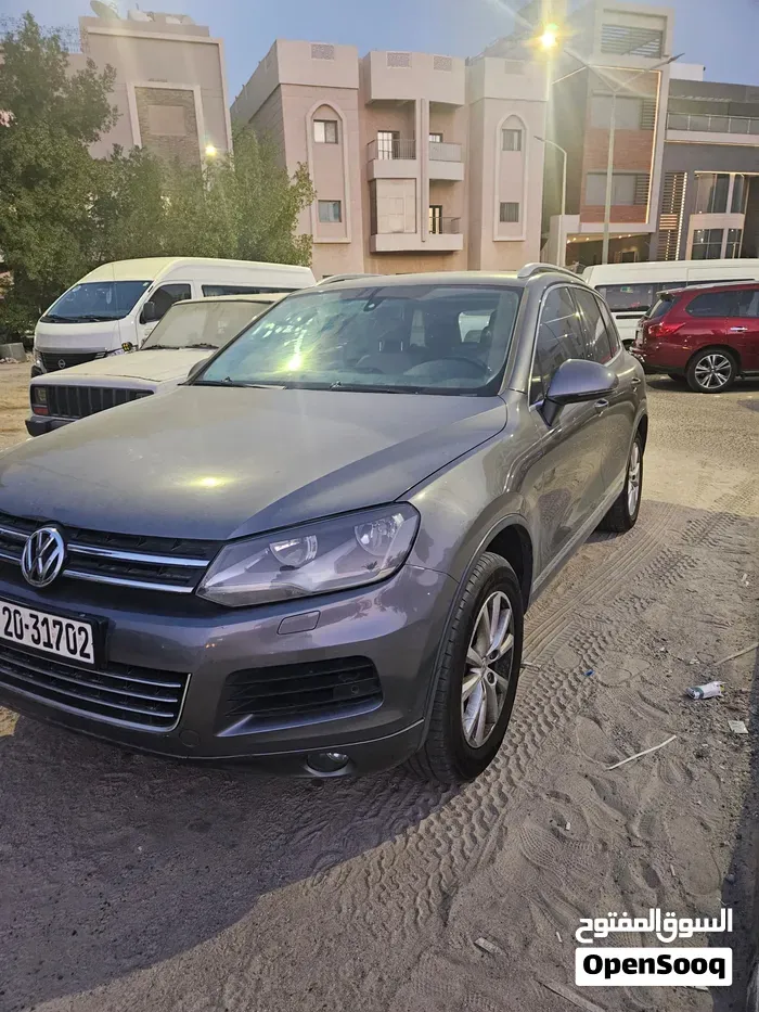 Volkswagen Touareg 2013 photo 2