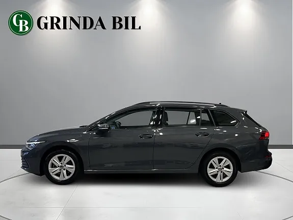 Volkswagen Golf I 2023 photo 2