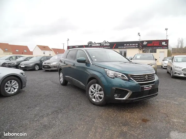 Peugeot 5008