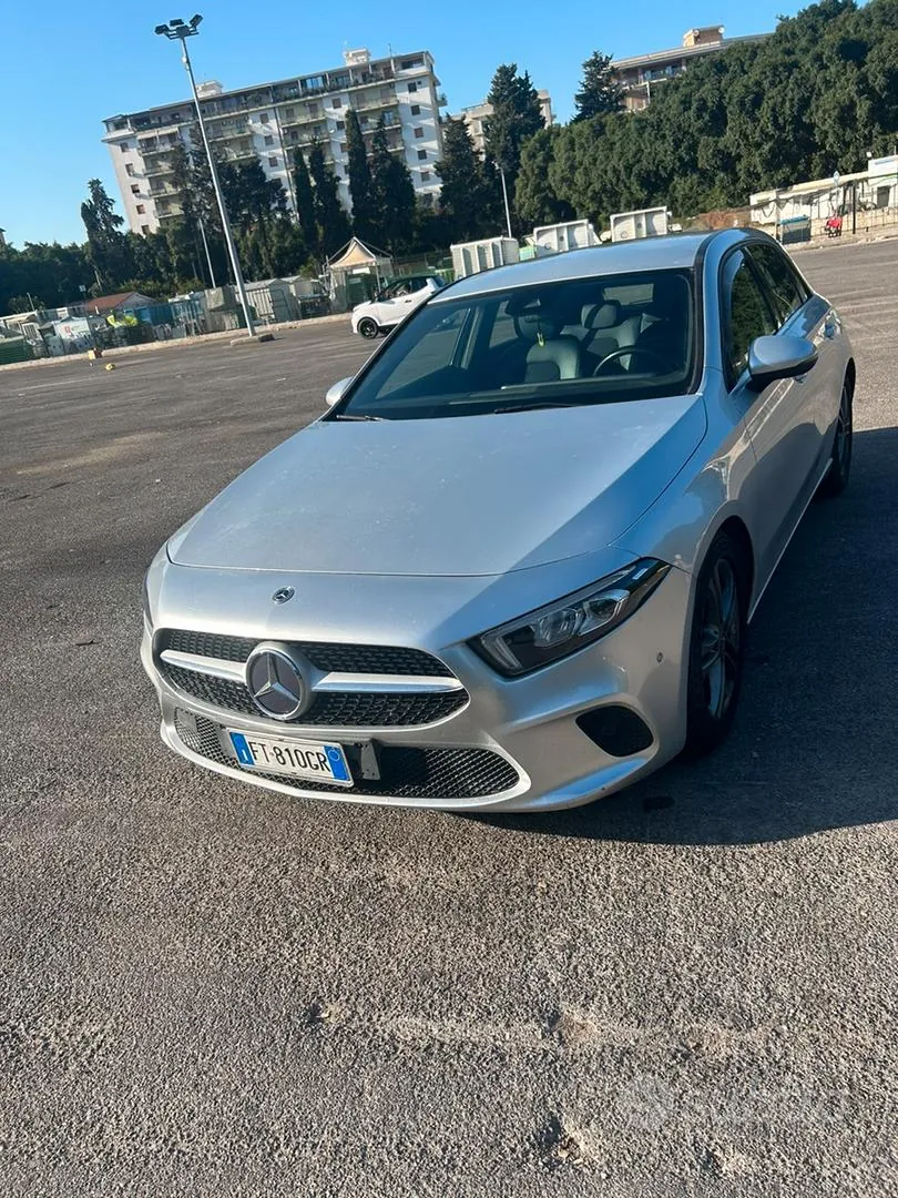Mercedes-Benz A180 2019 photo 2