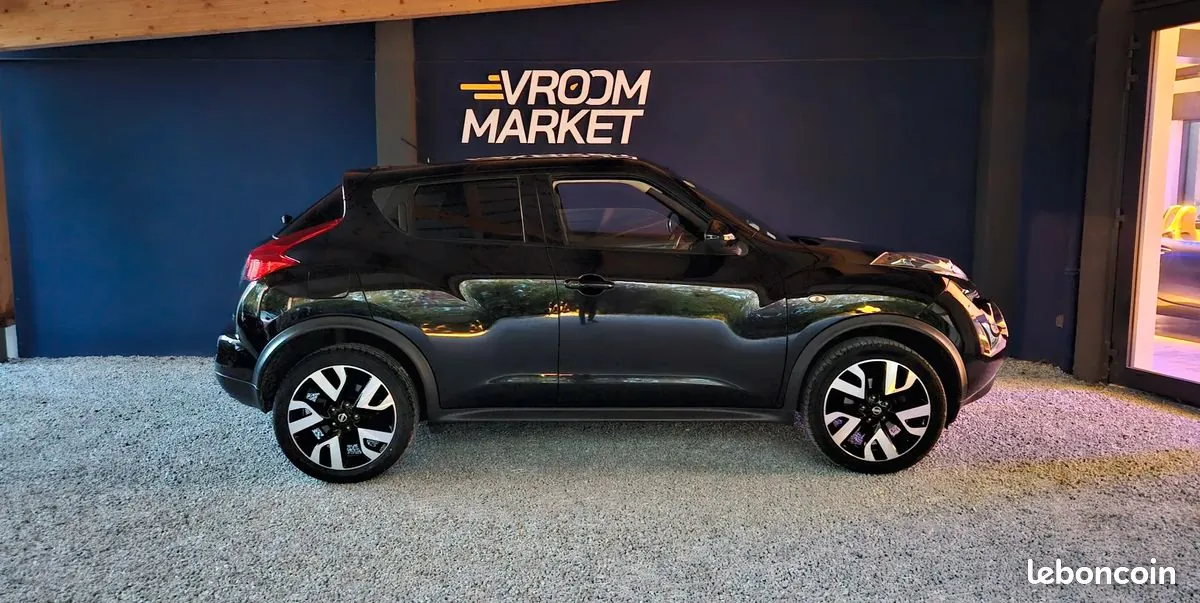 Nissan Juke 2013 photo 2