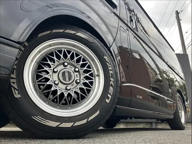 Toyota Hiace 2020 photo 5