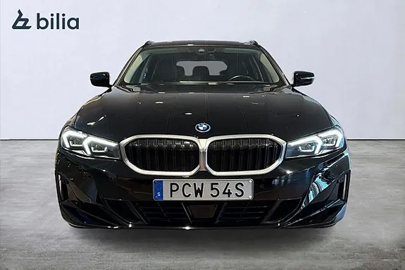 BMW 330E 2023 photo 4