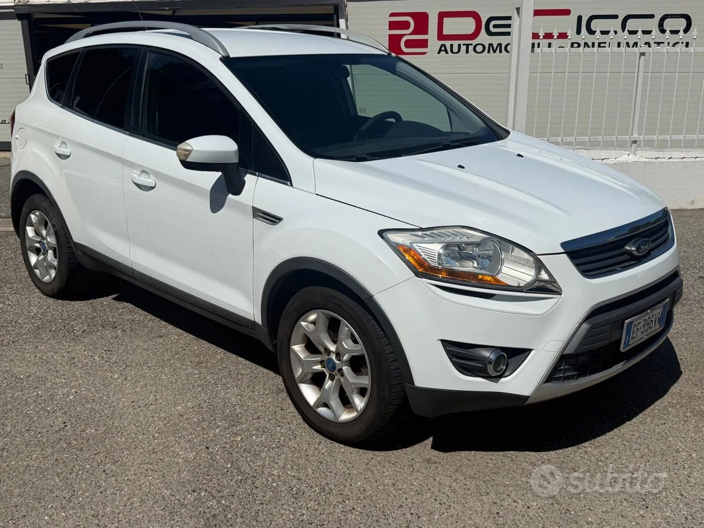 Ford Kuga 2010 photo 4