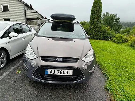 Ford S-Max 2013 photo 3