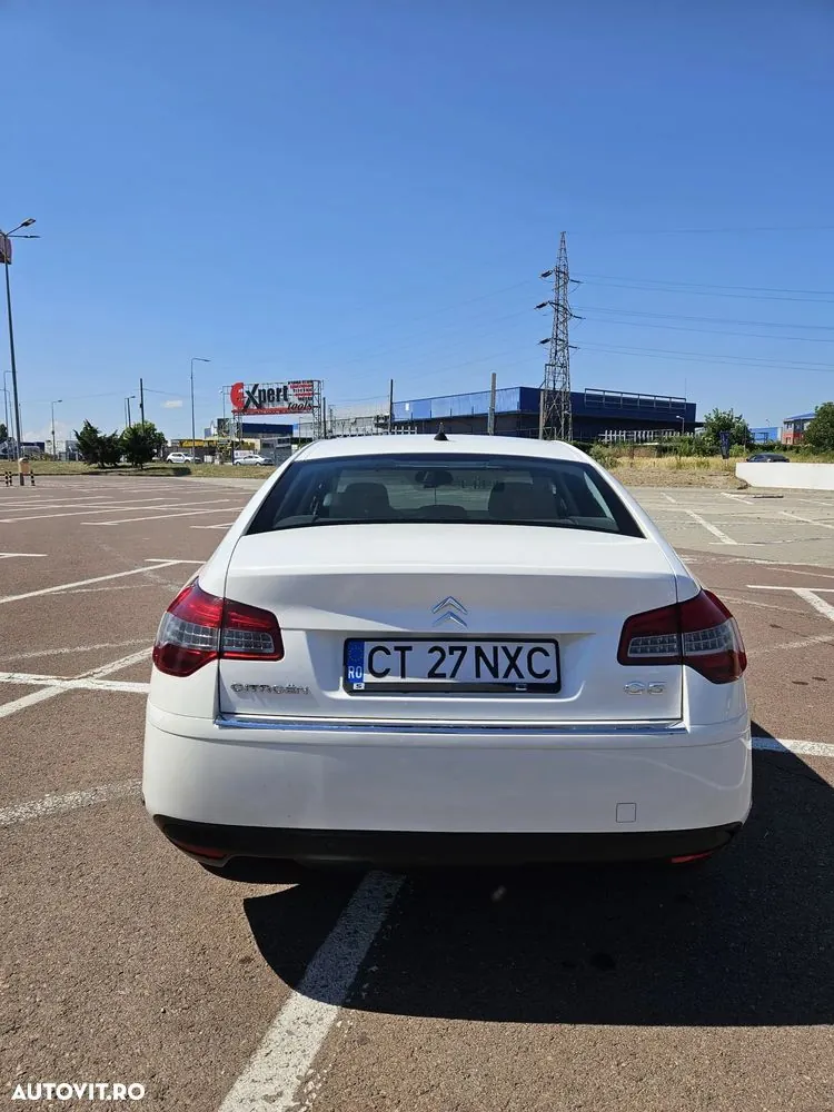Citroen C5 2011 photo 5