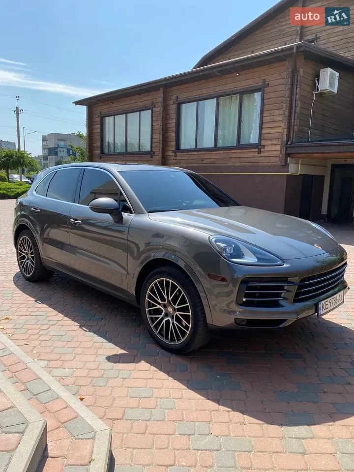 Porsche Cayenne 2019 photo 2