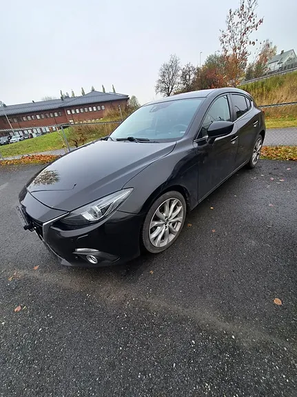 Mazda 3 2015 photo 2