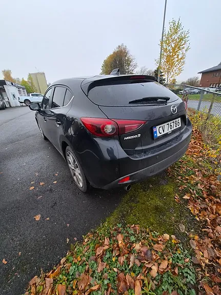 Mazda 3 2015 photo 3
