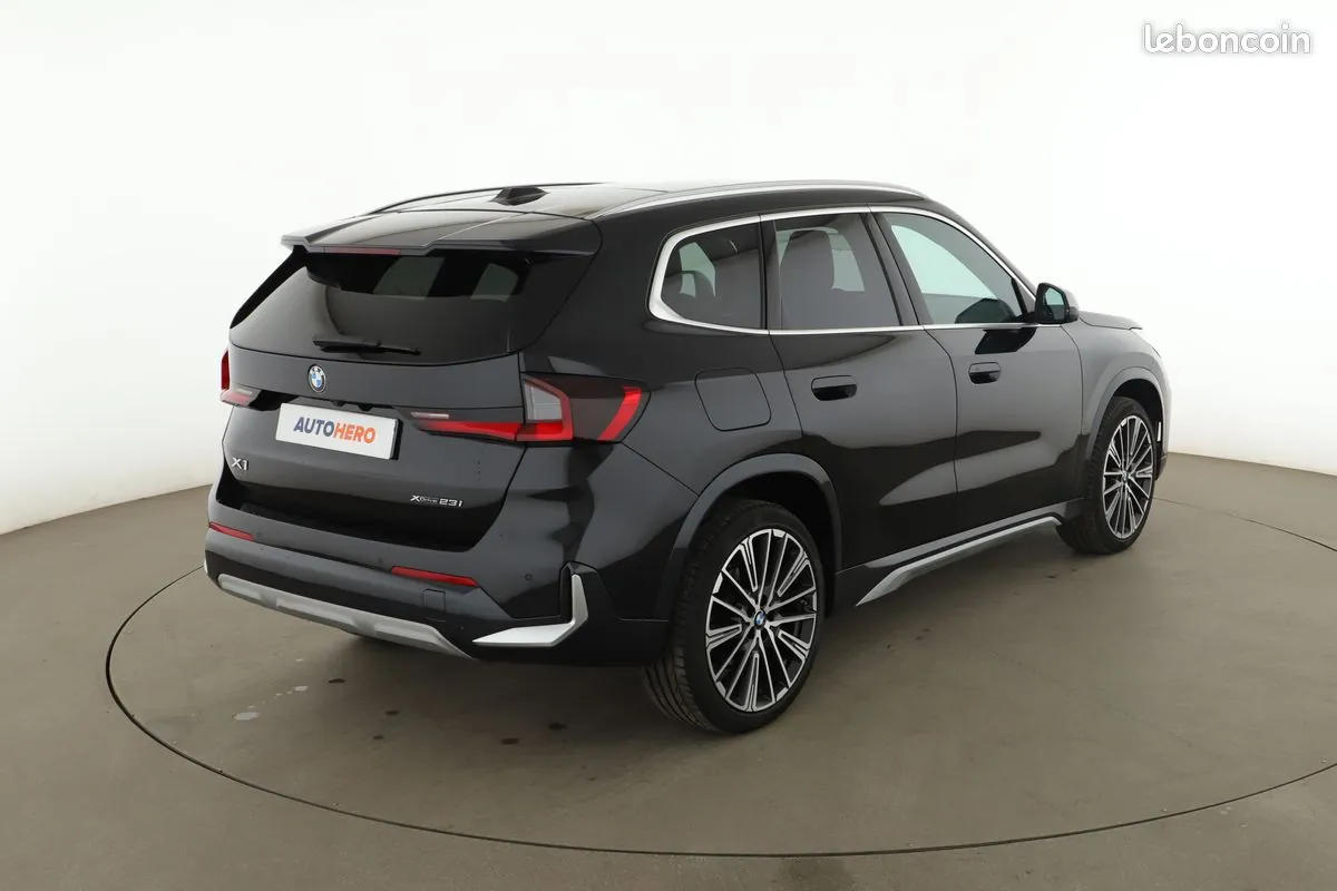 BMW X1 2023 photo 3
