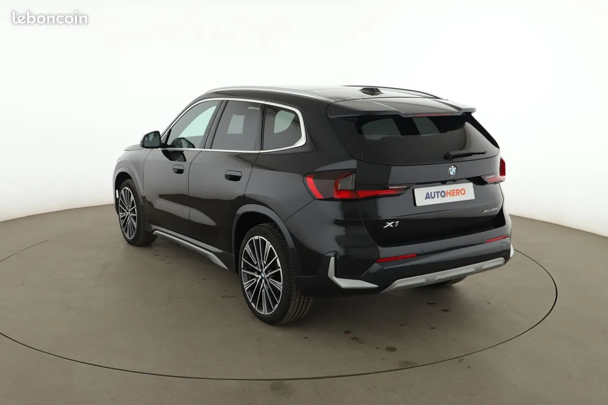 BMW X1 2023 photo 2