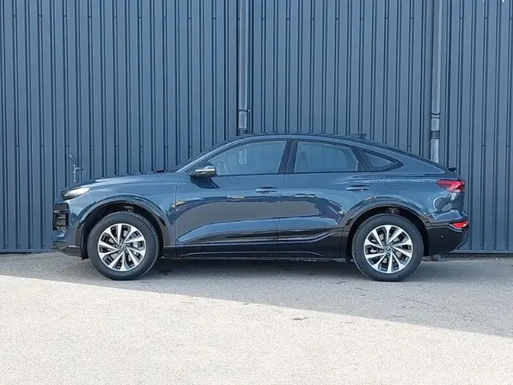Audi Q6 E-Tron 2025 photo 4