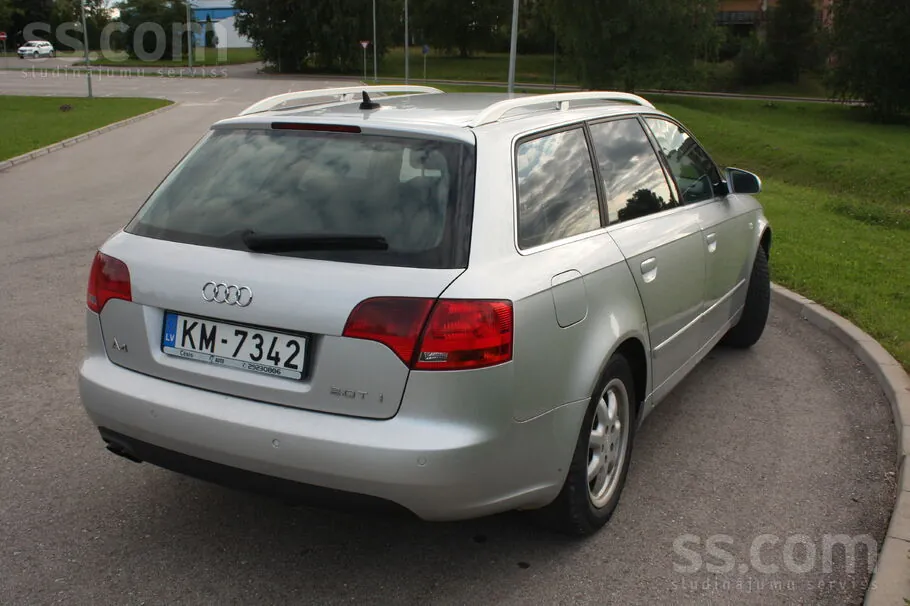 Audi A4 2007 photo 2
