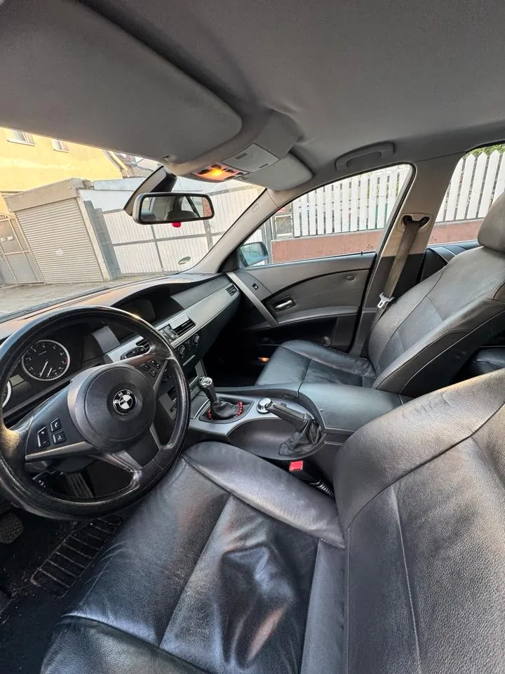BMW 525I E60