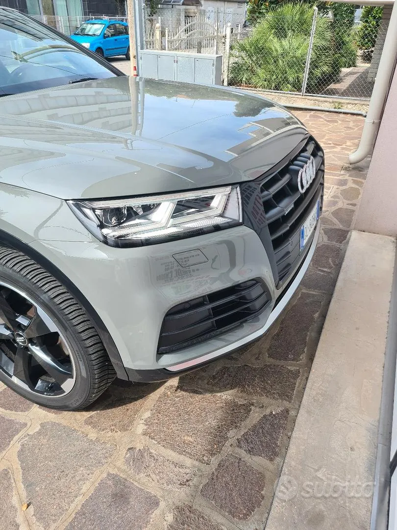 Audi Q5 2018 photo 2