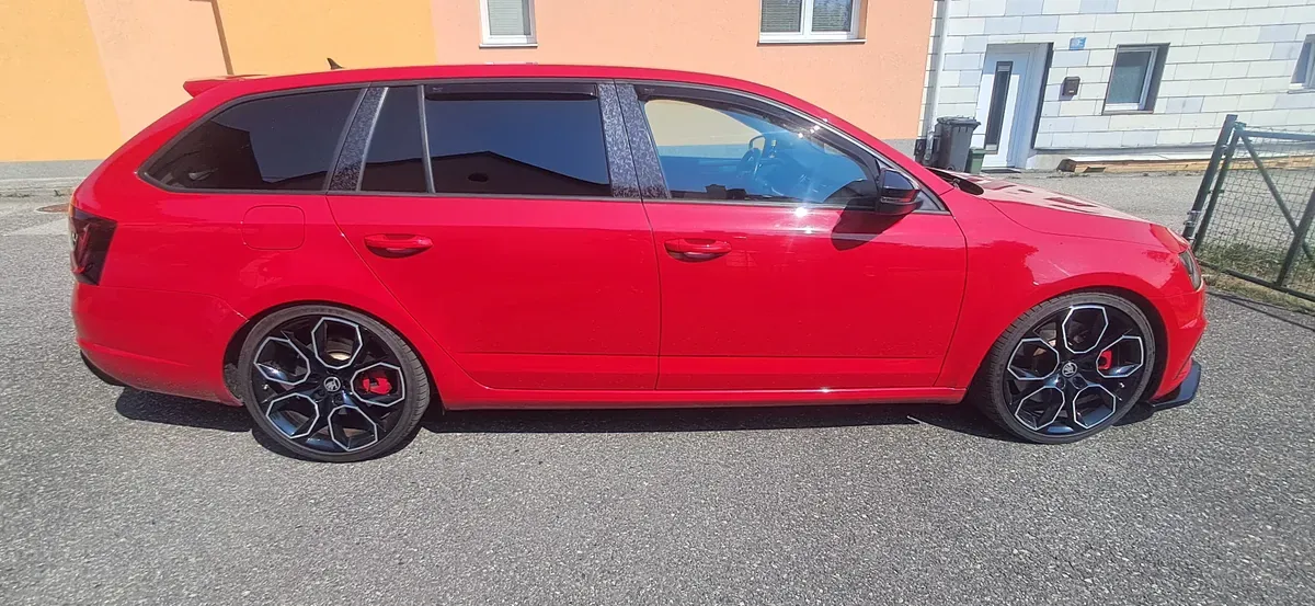 Skoda Octavia 2017 photo 2