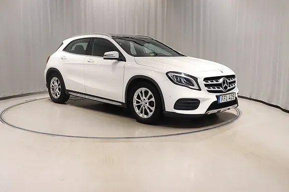 Mercedes-Benz Gla180 D 2018 photo 3