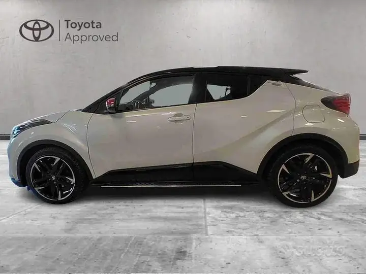 Toyota C-Hr 2022 photo 3