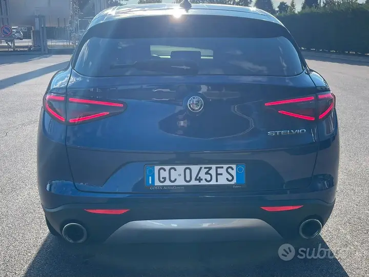 Alfa Romeo Stelvio 2020 photo 3