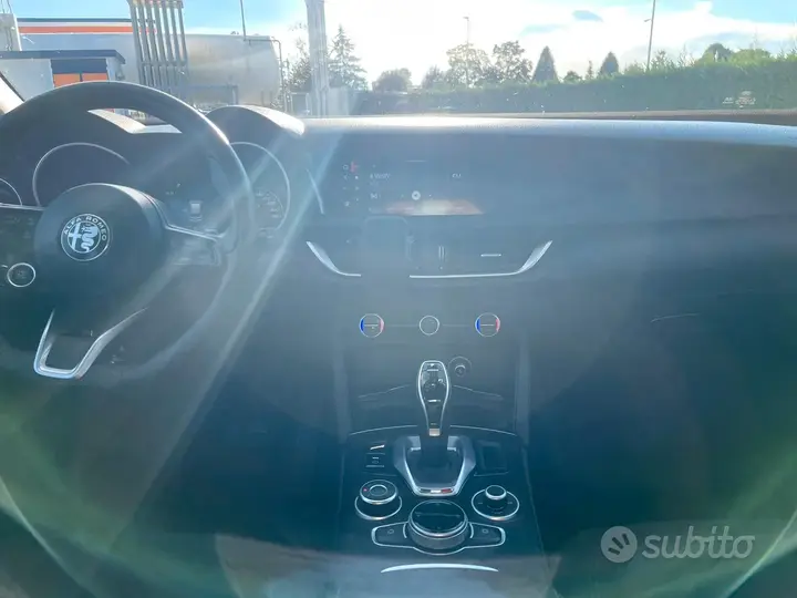 Alfa Romeo Stelvio 2020 photo 4