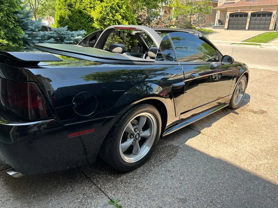 Ford Mustang Gt 2001 photo 3