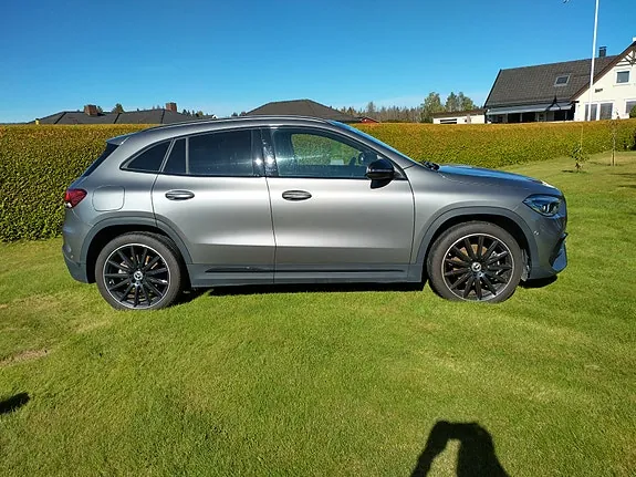 Mercedes-Benz Gla250 E 2022 photo 4