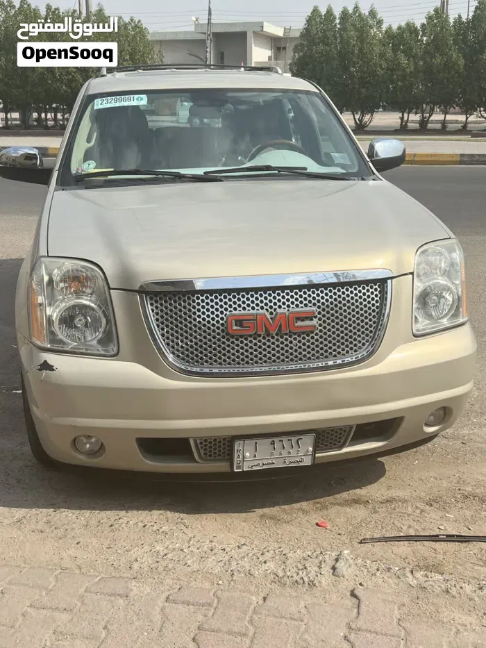 GMC Yukon Denali