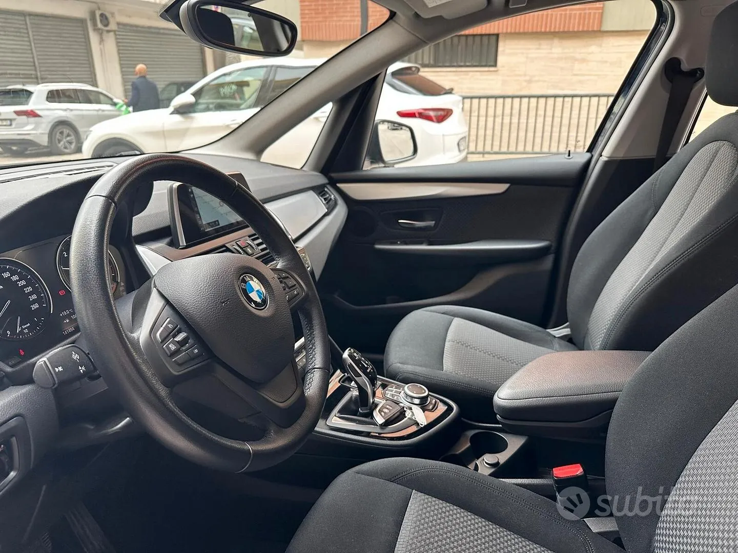 BMW 216D Active Tourer 2020 photo 4