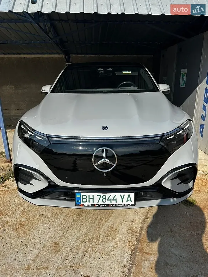 Mercedes-Benz Eqs