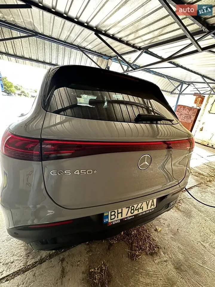 Mercedes-Benz Eqs 2023 photo 4
