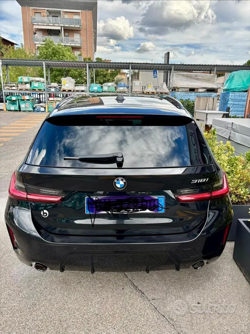 BMW 318I M Sport 2024 photo 3