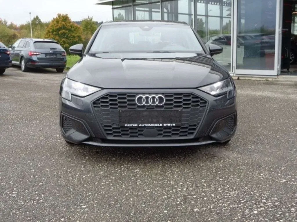 Audi A3 2022 photo 3