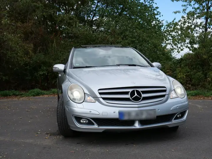 Mercedes-Benz R-Class