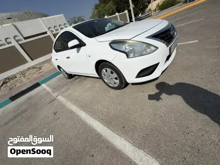 Nissan Sunny 2022 photo 3
