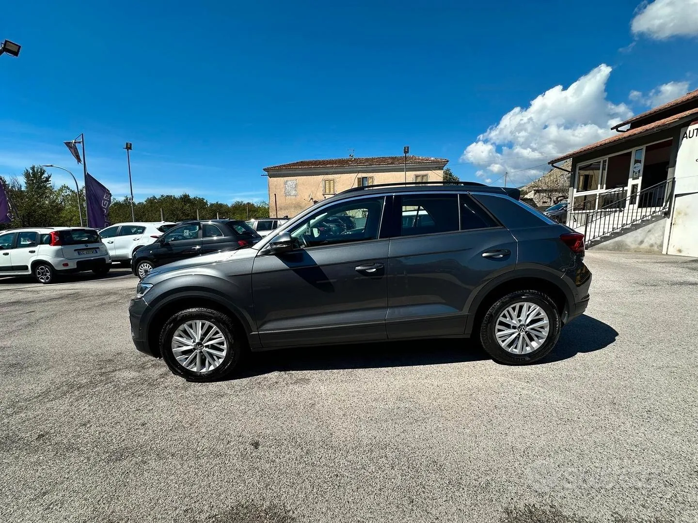 Volkswagen T-Roc 2023 photo 4