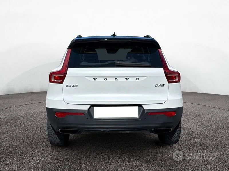 Volvo Xc40 2018 photo 4