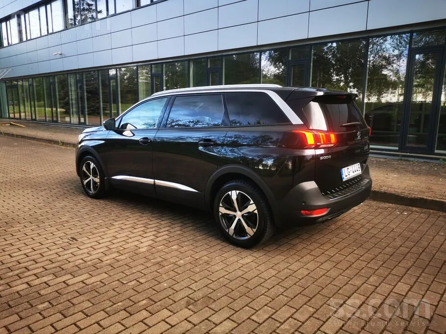 Peugeot 5008 2018 photo 4