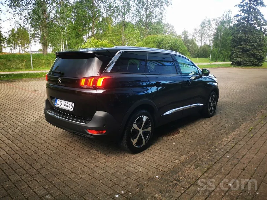 Peugeot 5008 2018 photo 5