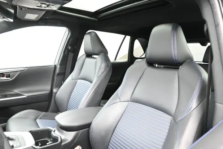 Toyota Rav4 2023 photo 4