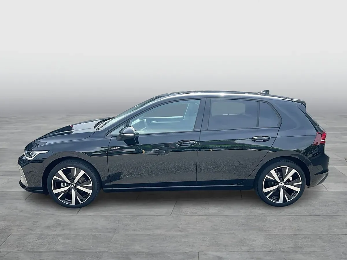 Volkswagen Golf 2026 photo 2