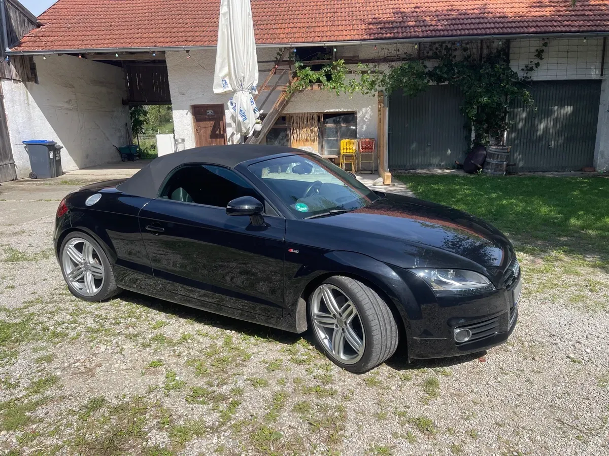 Audi Tt 2014 photo 2