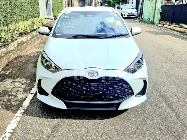 Toyota Yaris 2024 photo 3