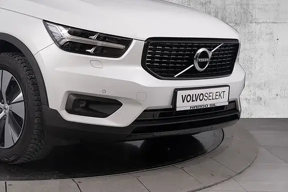Volvo Xc40 2020 photo 2